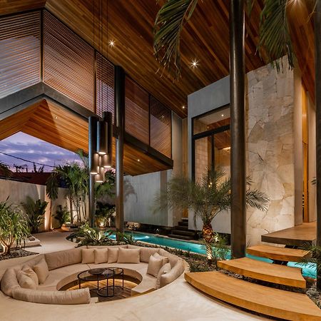 Villa Levante Bali By House Of Winds - Tropical Oasis Near Canggu Kerobokan Exterior foto